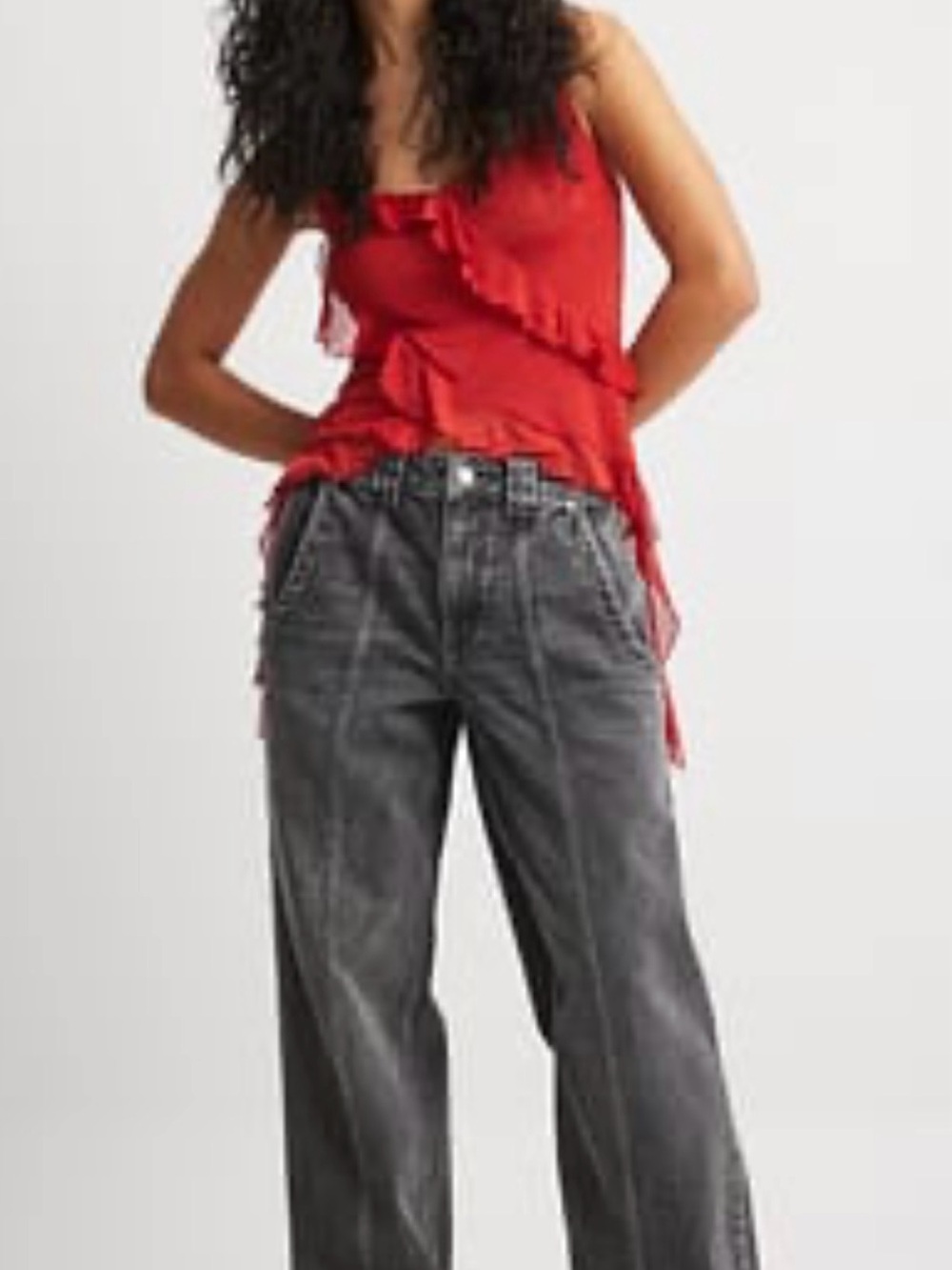 Relaxed Boyfriend Jeans in Washed Charcoal